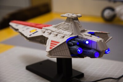 Star Wars Venator Class Star Destroyer Ship 9in.