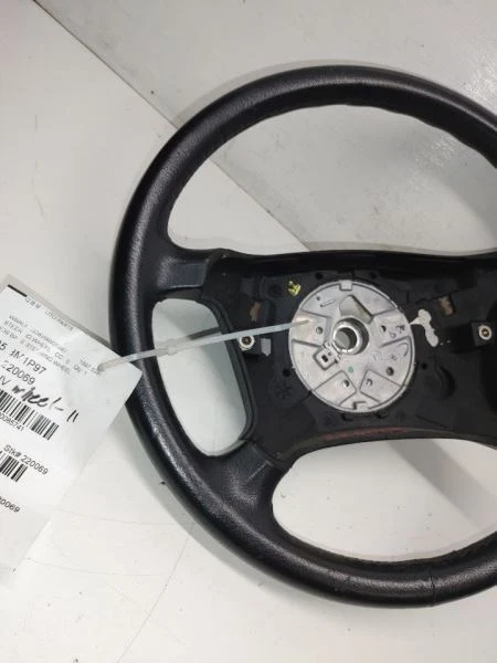 BMW 528I E39 1997 volante base Foto 2 de 4