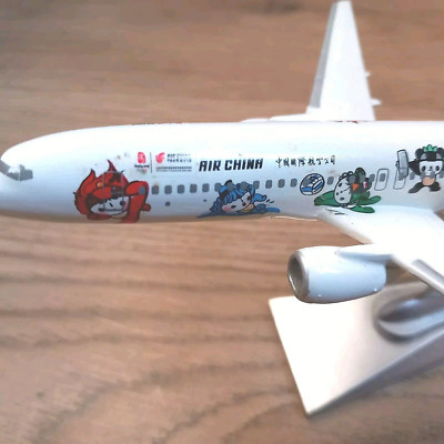 Olympische Spiele Peking 2008 Air China Boeing 737-800 B-5176 1:250