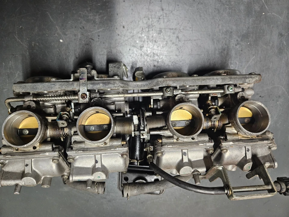 rampe de carburateur honda 600 cbr 1988 - Photo 2/4