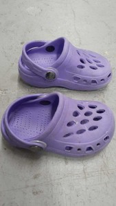 girls crocs size 5