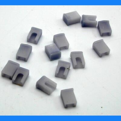 WIRE RETAINERS FOR PC BOARDS (QUANTITY 12) RESIN  ATLAS ATHEARN BACHMANN