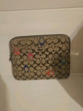 COACH 63063 POPPY SIGNATURE UNIVERSAL TABLET SLEEVE CASE MULTI