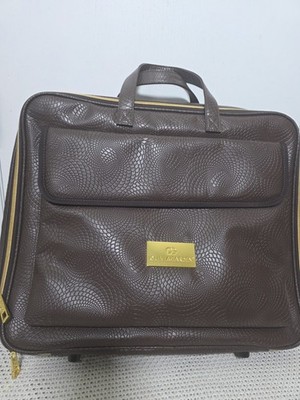 Olivia Garden Deluxe OG Stylist Kit Carry Bag Brown Gold Salon Tool Case Strap