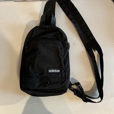 adidas ESSENTIALS CONVERTIBLE CROSSBODY BAG new