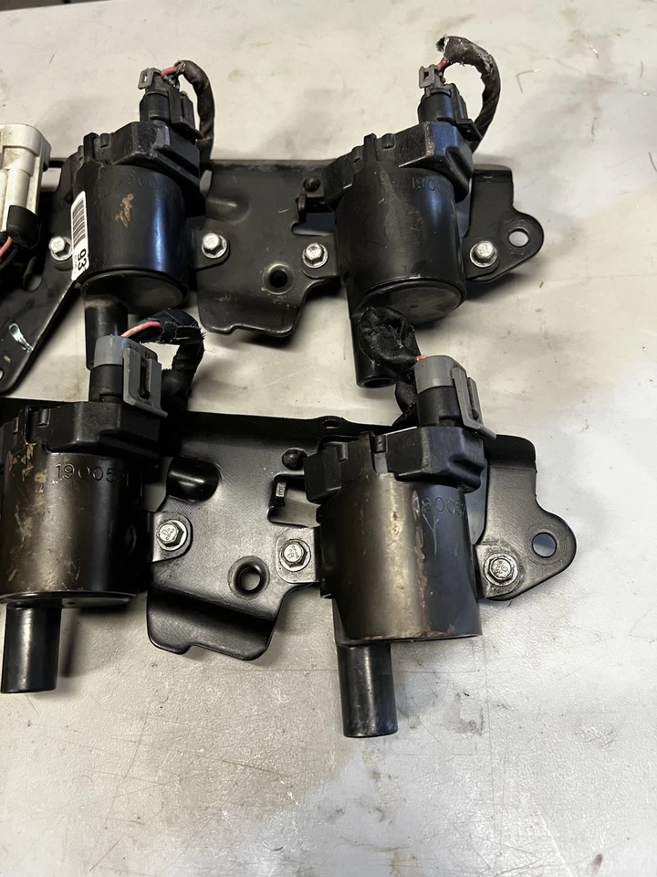 1999-2007 Silverado tahoe Ignition Coil Pack And Harness OEM - Image 2 of 4