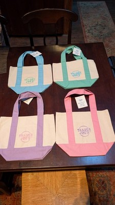 Trader Joe s Mini Pastel Canvas Tote Lunch Bag SET 4 Embroidered Limited Edition