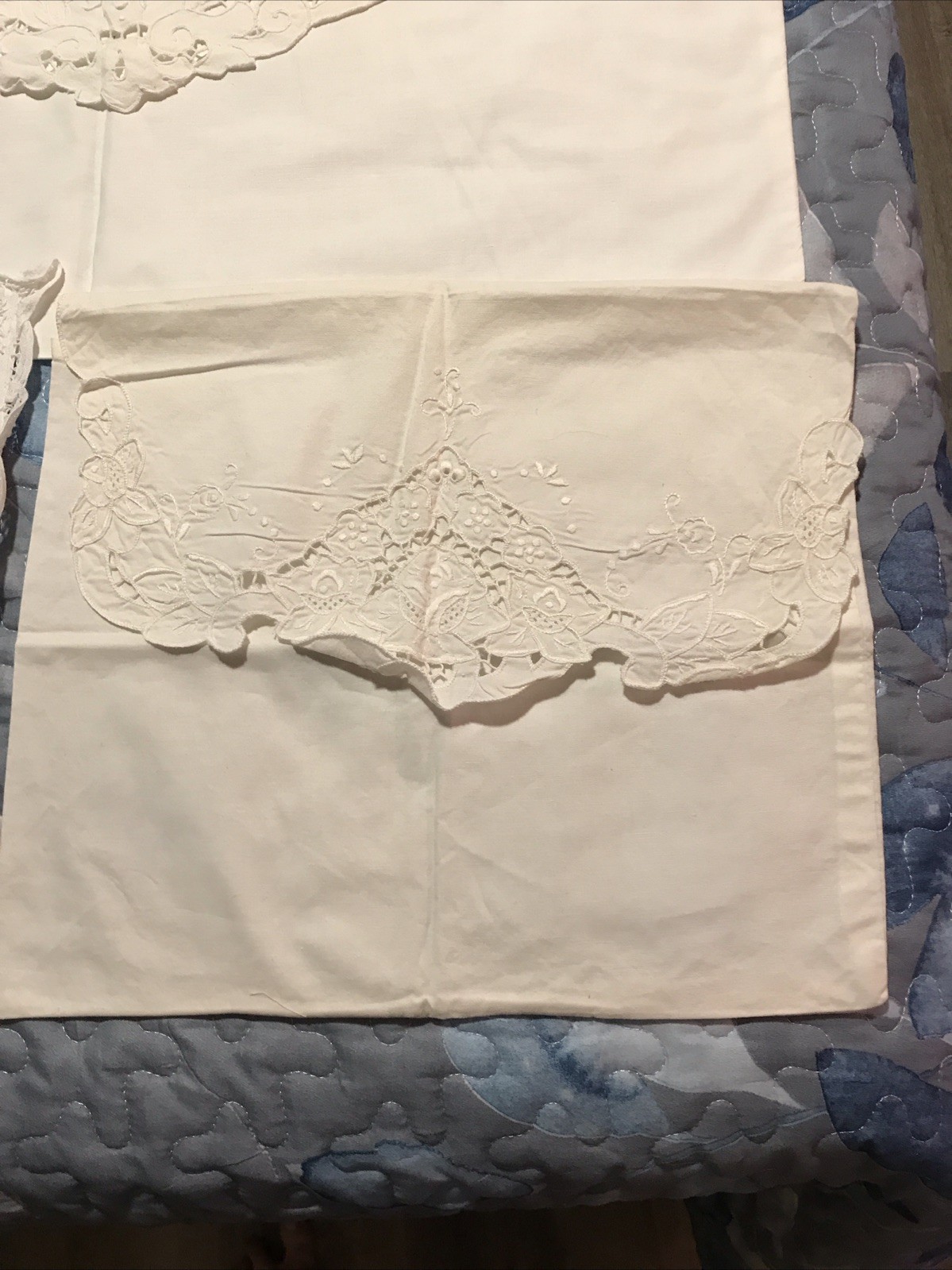 Picture 2 of 16