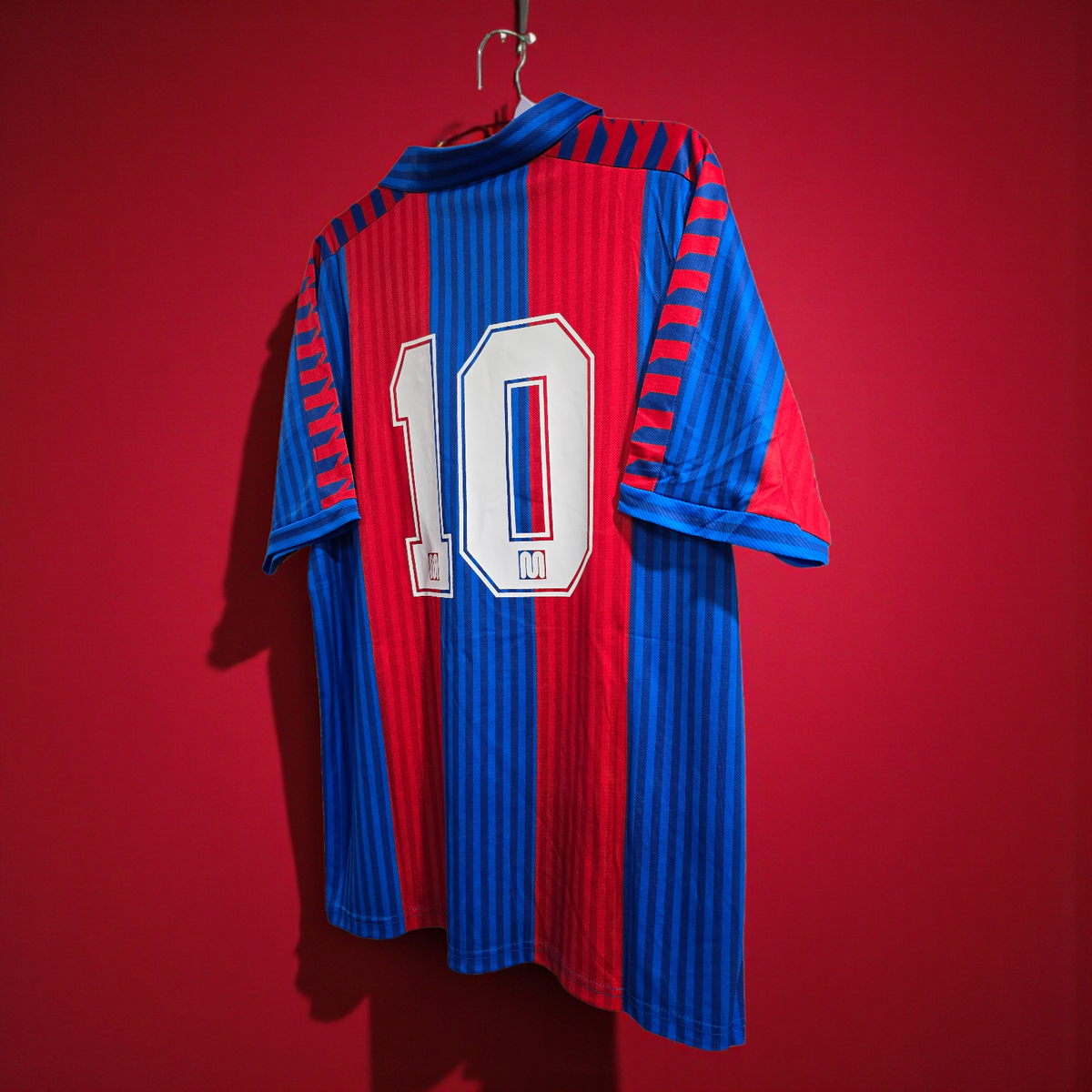 Barcelona HOME 83/84 - Retro - Football Soccer - MARADONA # 10