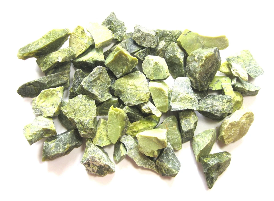 Serpentin oliv Chips VE 1 Kg - Bild 2 von 2