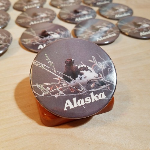 1 Ptarmigan Bird Button Pin Alaskapades Alaska Willow 16 Avail. Vtg -Swanky Barn - Picture 6 of 12