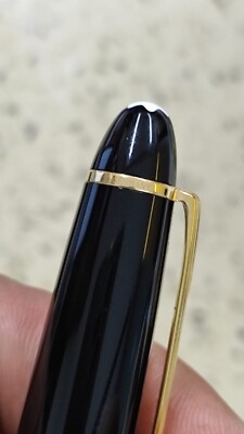 MONTBLANC MEISTERSTUCK FOUNTAIN & Ballpoint PEN SET, 14K NIB M REF