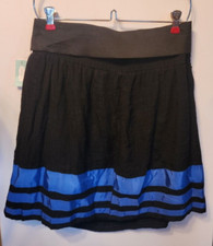 WOMAN'S SIZE MEDIUM MAURICE'S ABOVE THE KNEE LENGTH SKIRT NEW WITH TAGS