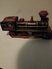 VINTAGE SAN TIN TOY LOCOMOTIVE W20 MADE IN JAPAN WARR