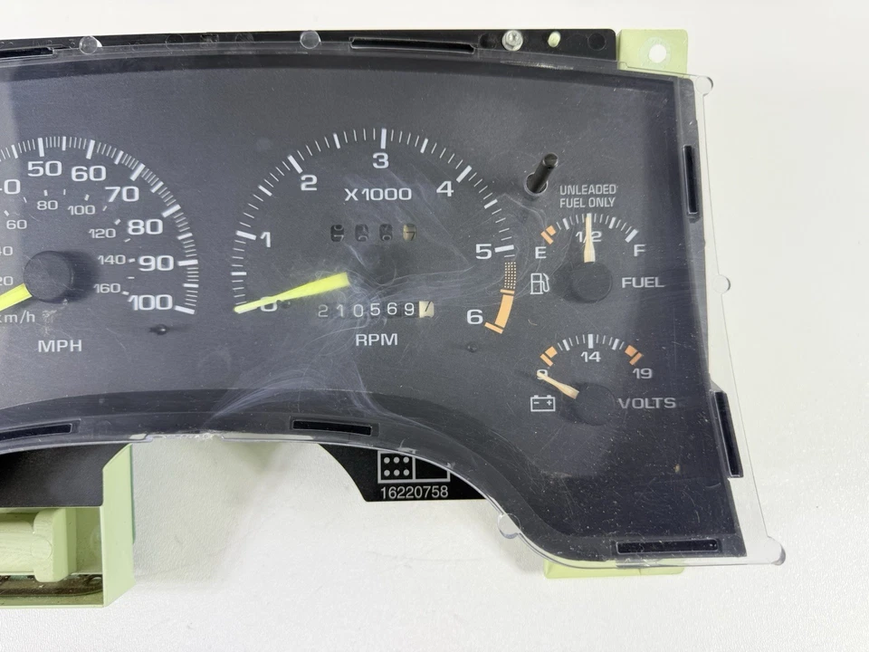 Cuadro de instrumentos velocímetro Chevy S10 Blazer GMC Jimmy 1995-1997 210 k millas Foto 2 de 4