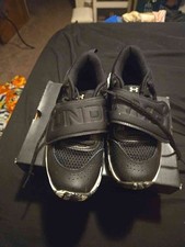 Under Armour Zone BB 2 Youth Basketball Shoes Black Gold Strap Kids