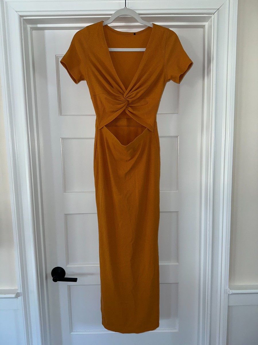 Lulu's Style Twist Orange Twist Front Cutout Midi Dress