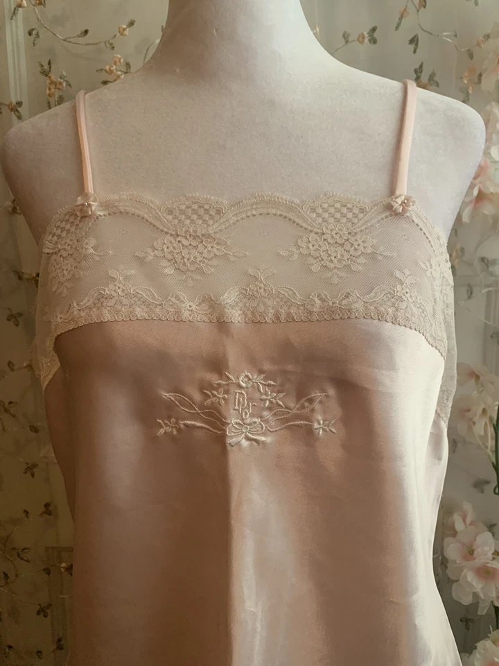 Vintage Christian Dior Dreamy Pink Lace Trim Camisole Lingerie M - Image 2 of 4