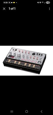 Korg volca bass Keyboard Synthesizer w case