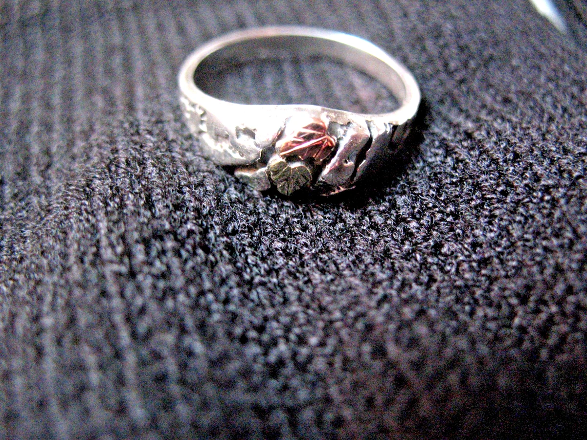 Black Hills Gold Ring Fine Rings without Stone 7 Ring for sale | eBay