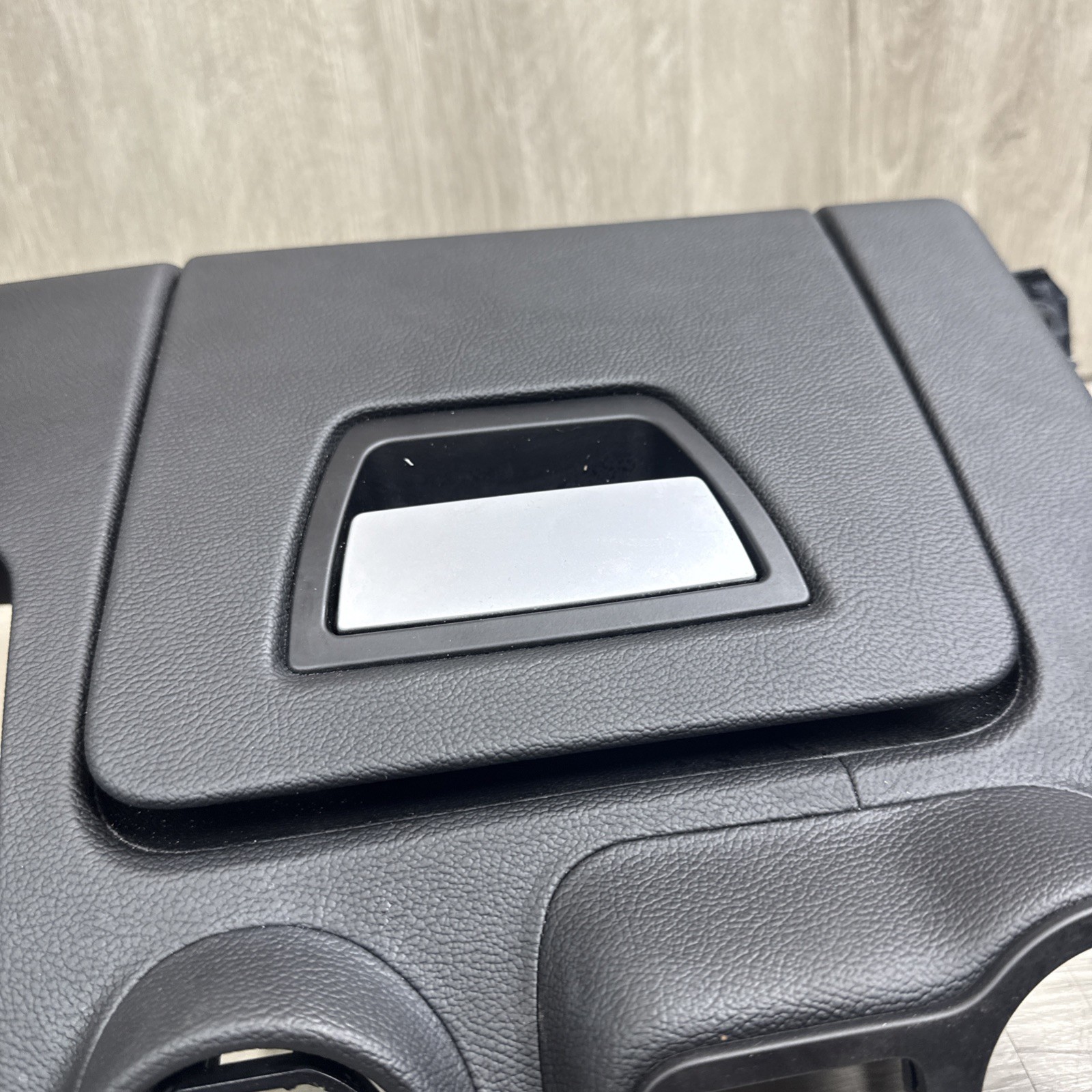 ✅2014-2019 MASERATI GHIBLI LEFT DRIVER FRONT DASH LOWER KNEE PANEL W/ SWITCH OEM