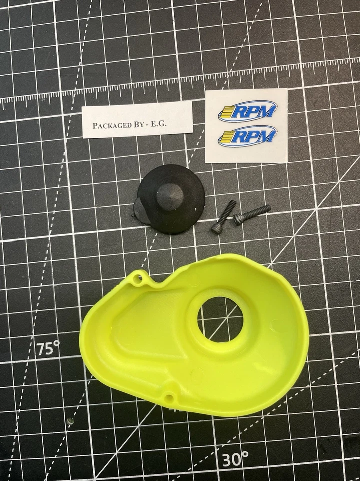 RPM RC 10 Spur Gear Cover For 6 Gear/Stealth Dyed Fluorescent Yellow New 70081 - Image 3 of 4
