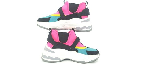 cape robbin sock sneakers