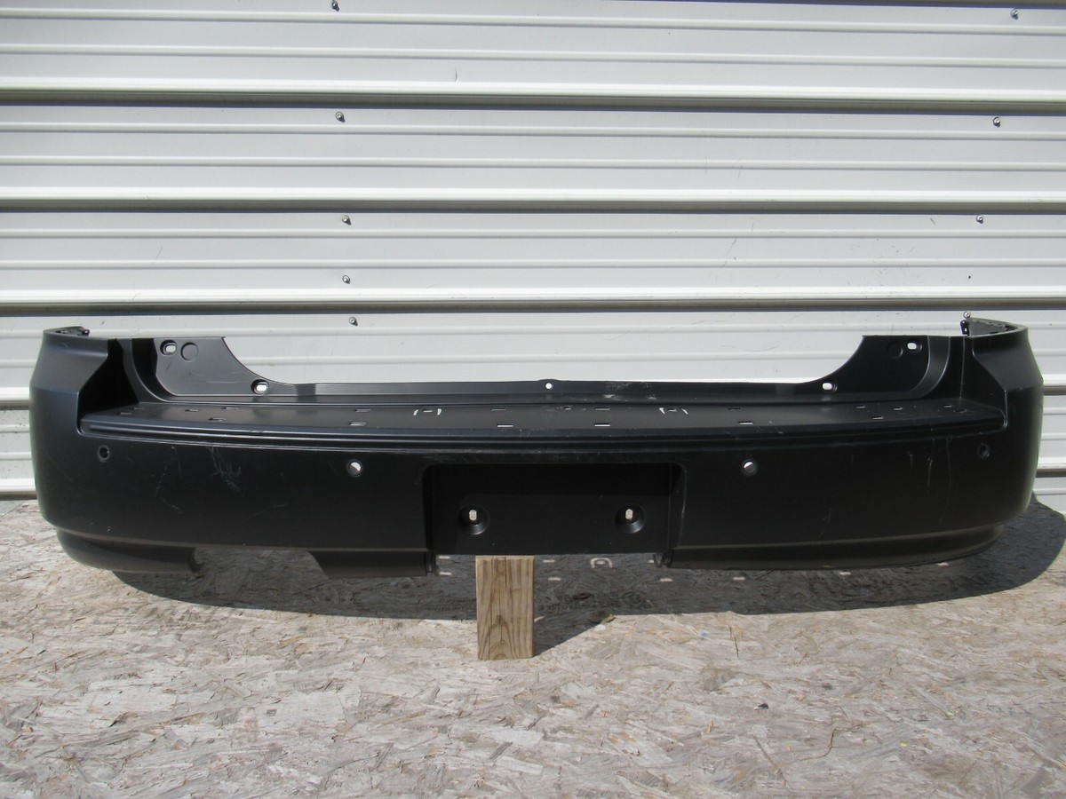 ラティーファ　他パーツ 2009-2014 FORD FLEX REAR BUMPER COVER PLASTIC 8A83-17D781 10 11 12