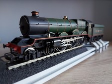 Hornby GWR King class 4-6-0 'King Henry VIII' steam detailed locomotive-R349.