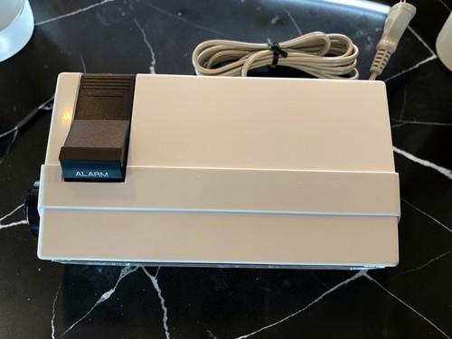 Sankyo ZAX LT-105 Flip Clock Sveglia Vintage Giappone Retrò Quasi Come Nuovo - Foto 8 di 11