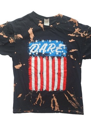 Vintage Men's D.A.R.E American Flag Distressed Black Bleach Spots T-Shirt Size M