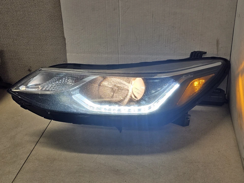 Faro halógeno para conductor Chevy Cruze 2016-2019 lámpara con luz diurna LED fabricante de equipos originales Foto 2 de 4
