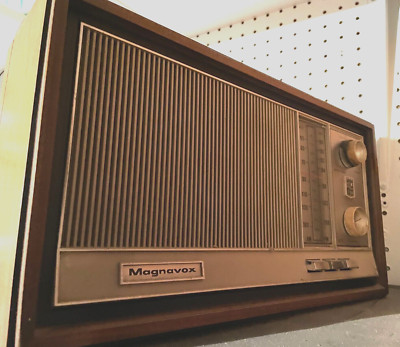 Vintage Magnavox Table Radio Model FM-45 | eBay