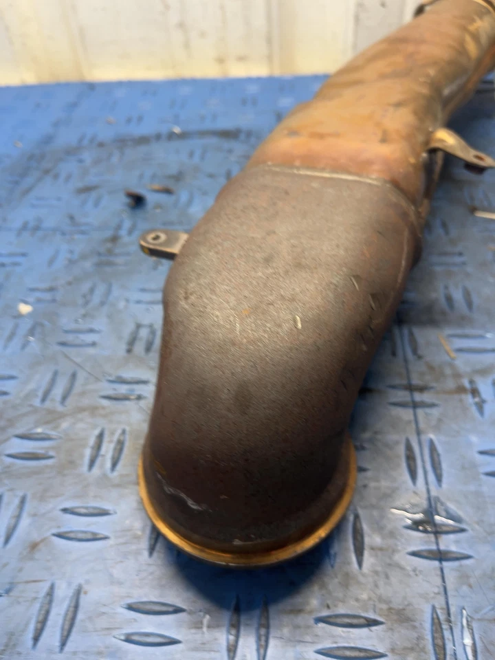 Tubo de salida de escape turbo de 2004 Gmc Sierra 2500 HD 6,6 Duramax diésel Foto 3 de 4