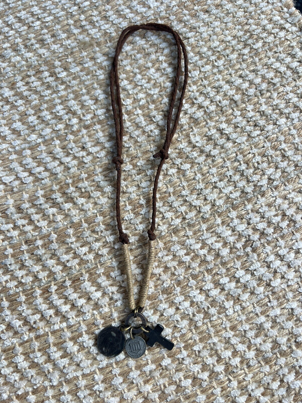 Picture 1 of 3