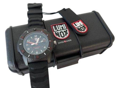 New Luminox Carbonox Navy Seal 45mm Diver's 200M Swiss Made Watch Black XS.3615