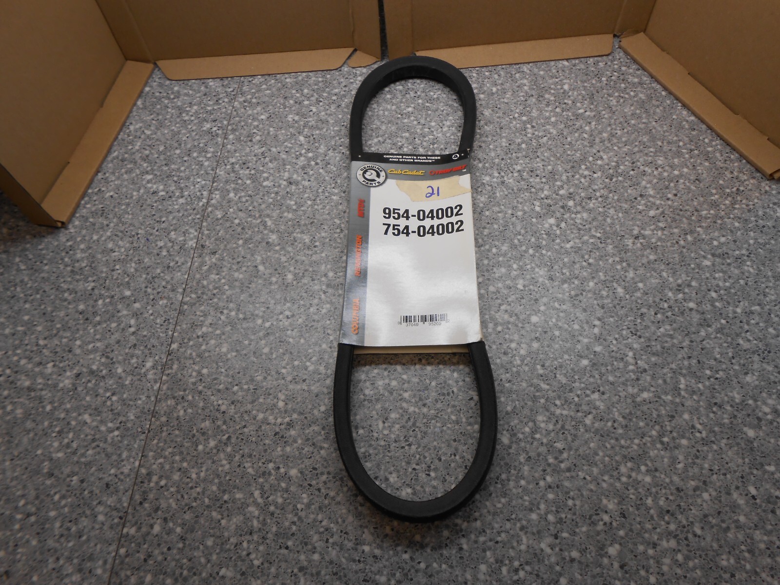 MTD Cub Cadet Troy-Bilt White Outdoor Drive Belt # 954-04002 754-04002