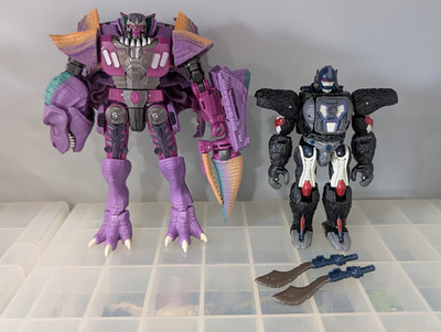 Transformers Kingdom Megatron & WFC Netflix Optimus Primal