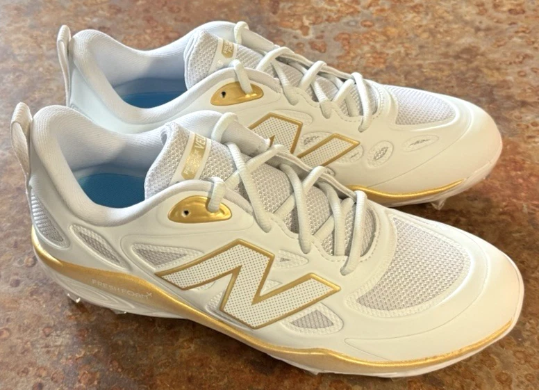 New Balance Baseball & Softball Cleats for Women for sale | eBay display picture 1
