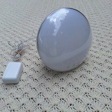 PHILIPS HF3520 Wake-Up Light Sunrise Alarm Clock w/ Nature Sounds & FM Radio