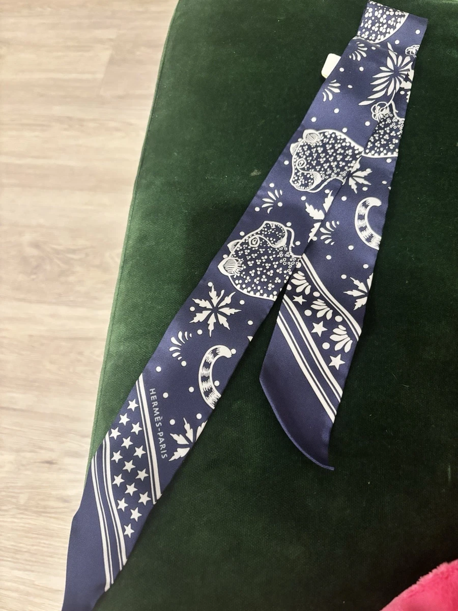 ⭐️SALE⭐️HERMES CLIPS 大判シルクスカーフ　ブルー系 25+ HERMÈS Blue Scarves & Wraps for Women for sale | Updated Oct 2026
