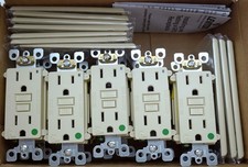 Lot (10) Leviton Hospital Grade SmartlockPro GFCI Receptacles - Ivory