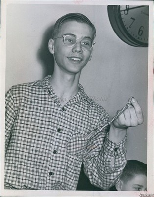 Eddi e Delfs Emerson Junior High Auctioneer Sky Auction Vintage Photo 7x9
