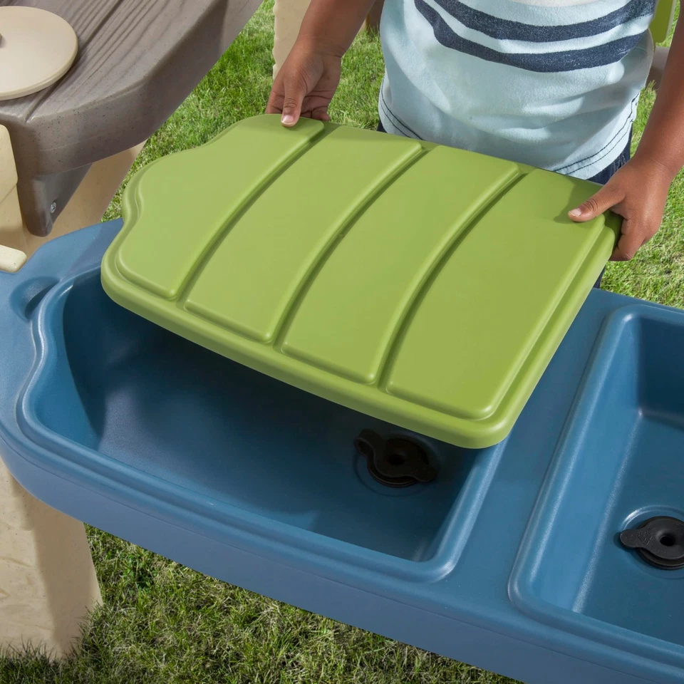 Step2 All Around Playtime Patio - Casa de juegos al aire libre con dosel para niños pequeños - NUEVO Foto 3 de 4