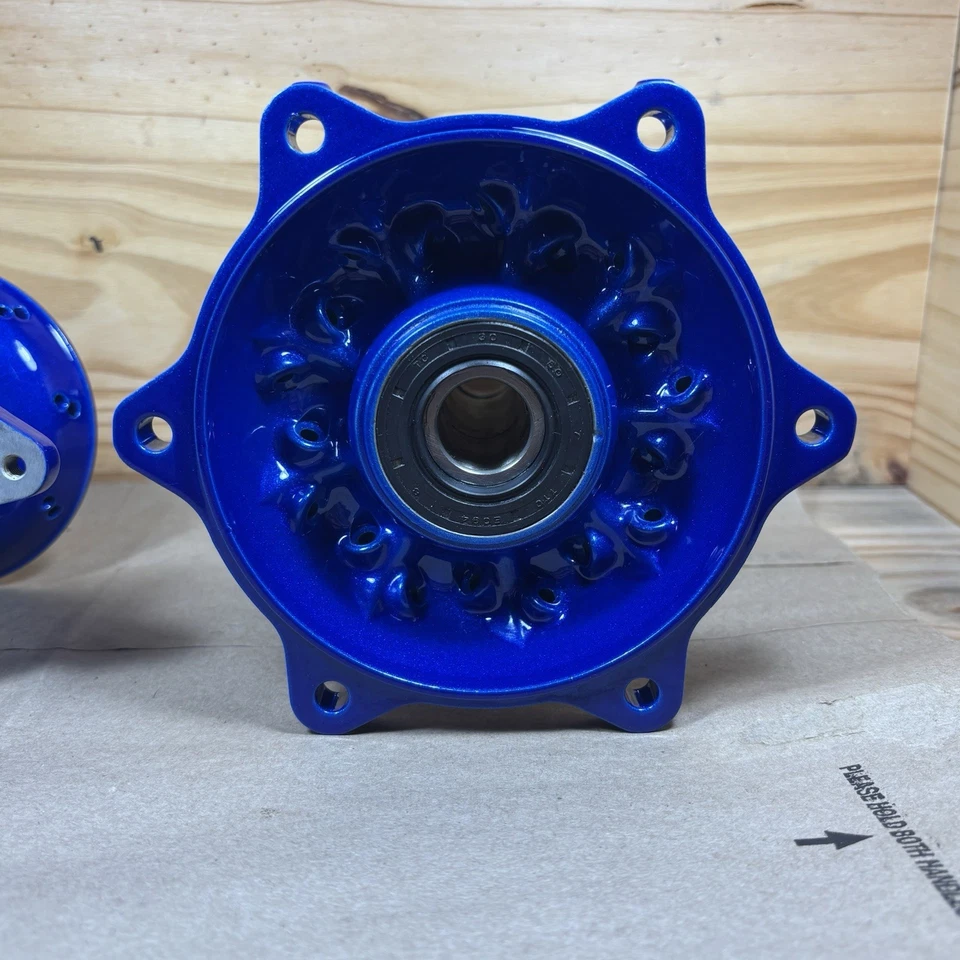 Bujes de rueda delanteros y traseros Yamaha YZ125 YZ250 1999-2025 OEM recubiertos de polvo azul Foto 3 de 4