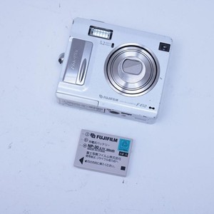 Fujifilm Finepix F450 | eBay