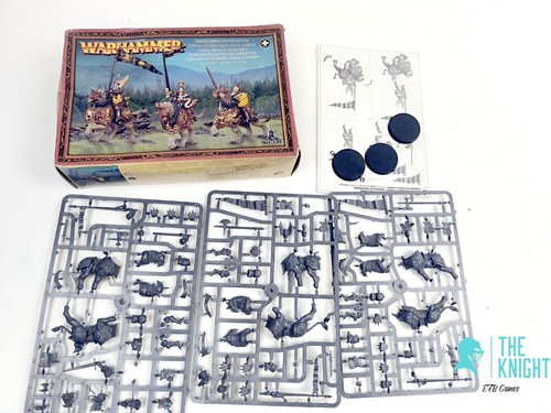 Pacchetti miniature di plastica Warhammer Age of Sigmar fantasy Battles OOP - Foto 38 di 321