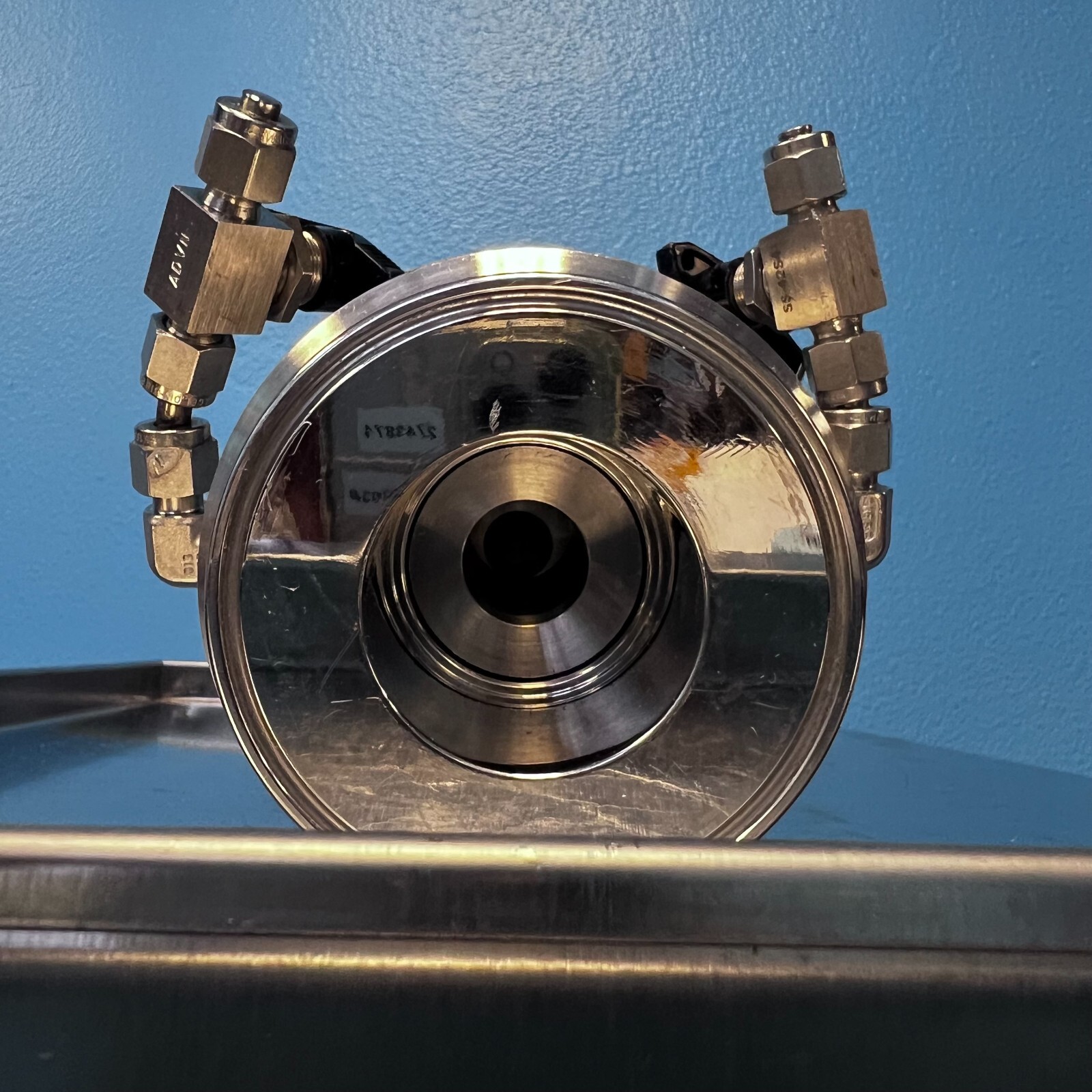 LIGHTNIN SanStart SVM4S15 Sanitary Vertical Mini (SVM) Mixers for cGMP Lab