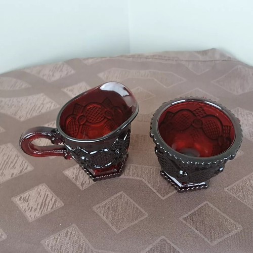 Vintage Avon Ruby Red 1876 Cape Cod Collection Creamer 4in. & Sugar Bowl 3in. - Picture 2 of 5