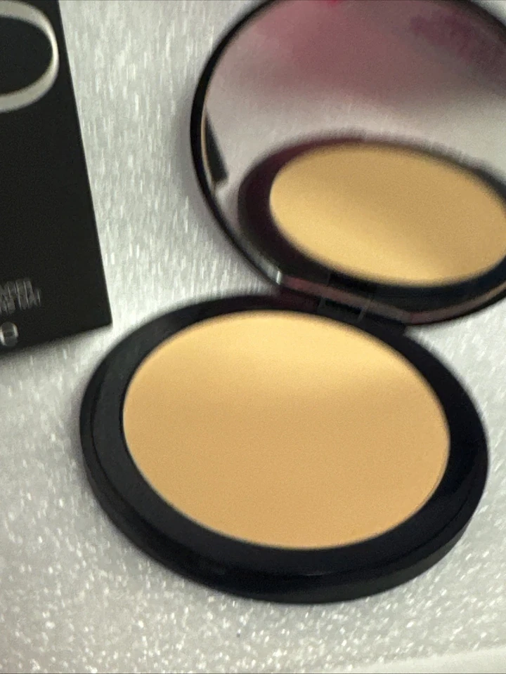 NARS SOFT MATTE ADVANCED PERFECTING POWDER 9G -SUN SHORE - Image 3 of 4